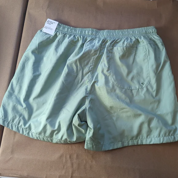 Nike Shorts (Size XL) - Picture 2 of 7